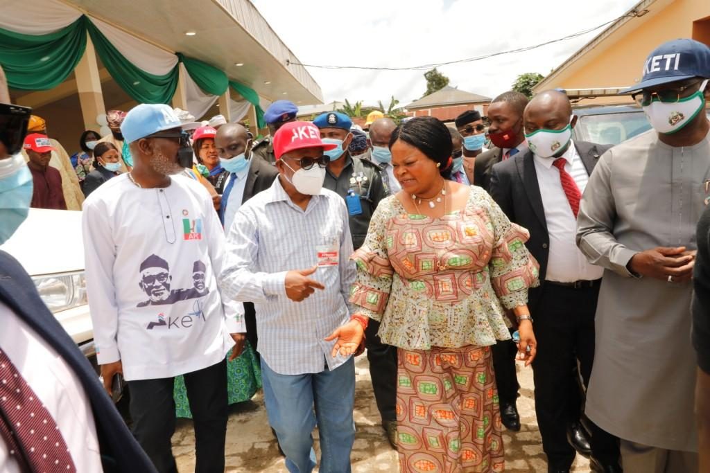 COMMISIONING OF ACQUISITION CENTRE IN ILE OLUJI ONDO STATE BY SSAP - SDGs
